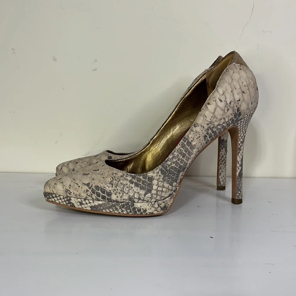 Sam Edelman Celia Snakeskin Pointed Toe High Heeled Stilettos Size 8